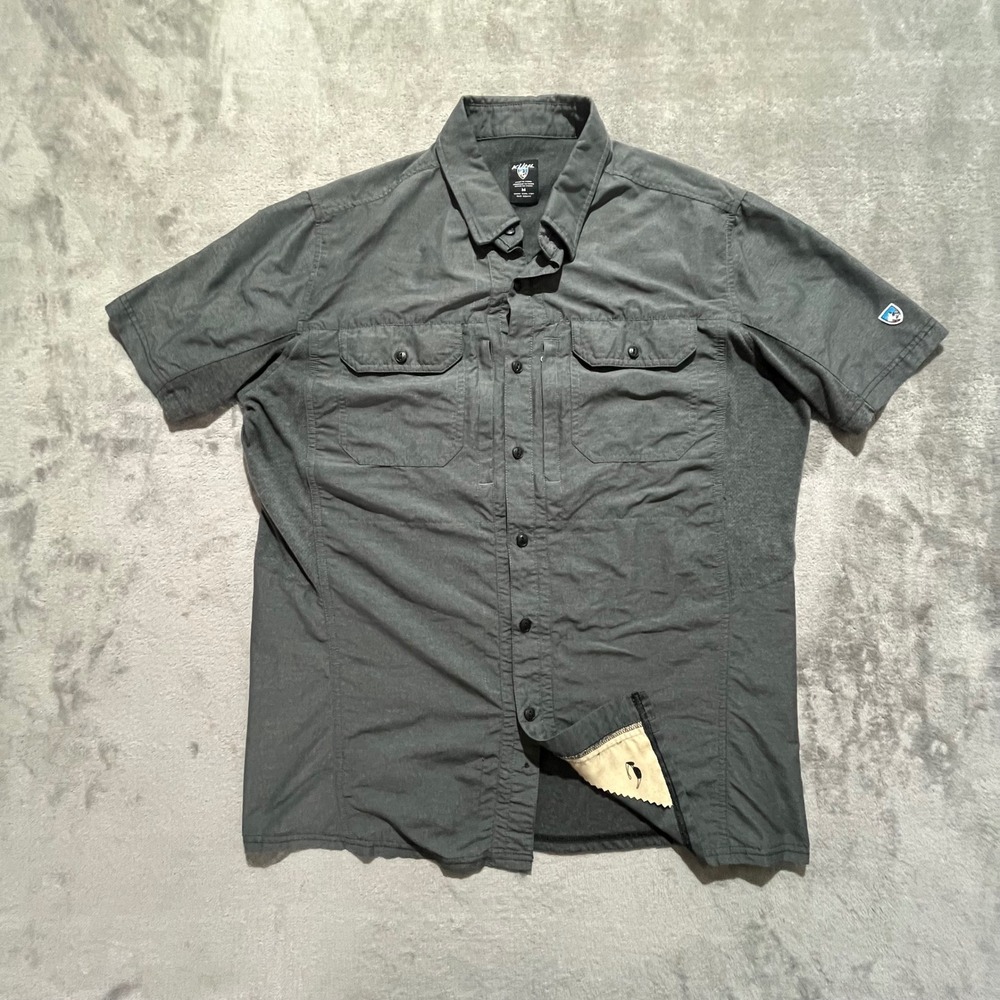 Kuhl Button Down Shirt Mens Medium Gray Short Sleeve Hiking Outdoor Pockets